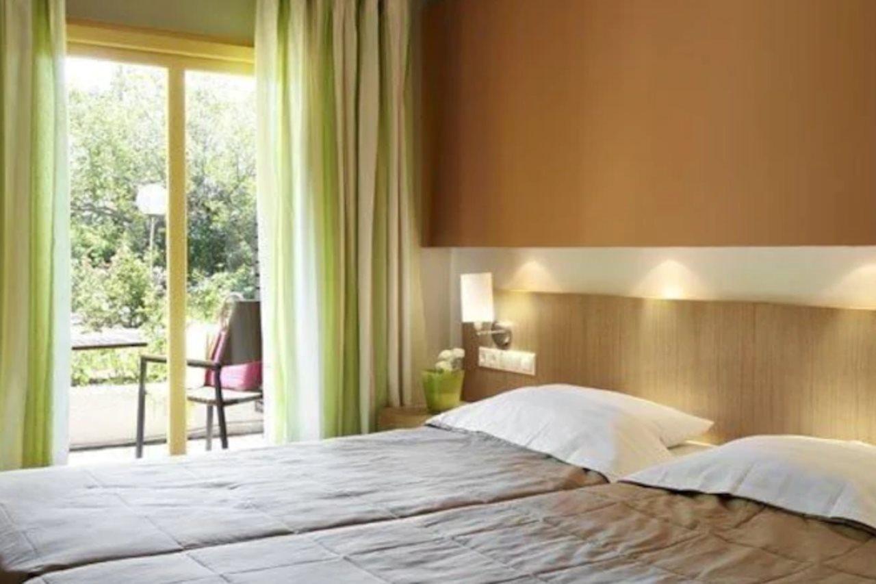 Astoria Hotel Trúlosz Kültér fotó