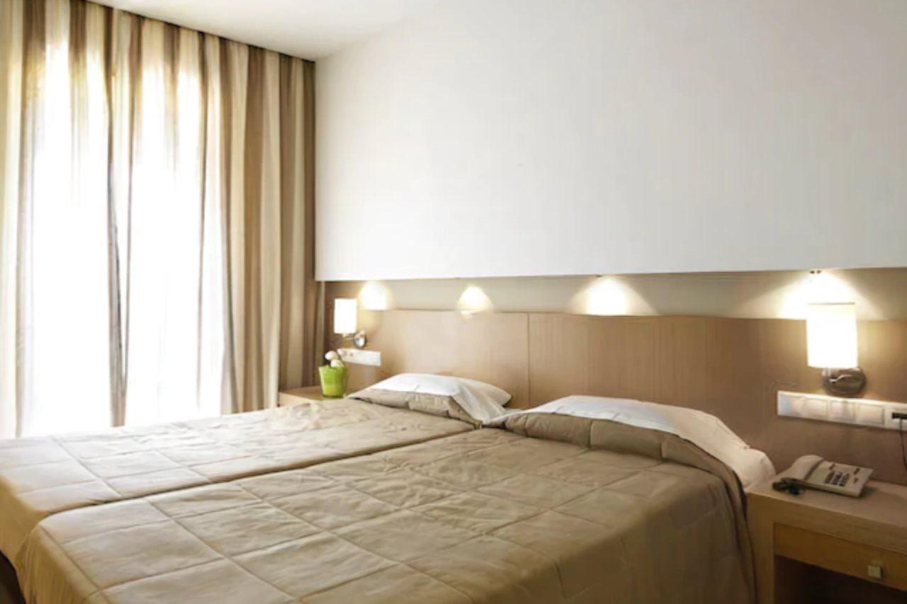 Astoria Hotel Trúlosz Kültér fotó